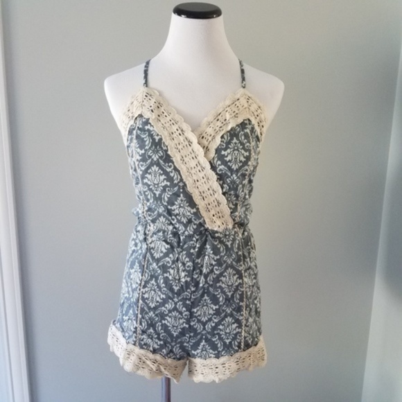 NWT Romeo & Juliet Couture Blue Romper Lace - Picture 3 of 8